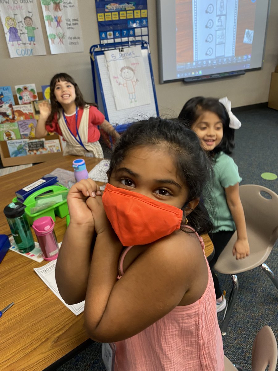 Exploring our Sense of Touch today! What is in the balloons? <a href="/twehowl/">Tom Wilson Elementary</a> #twehowl