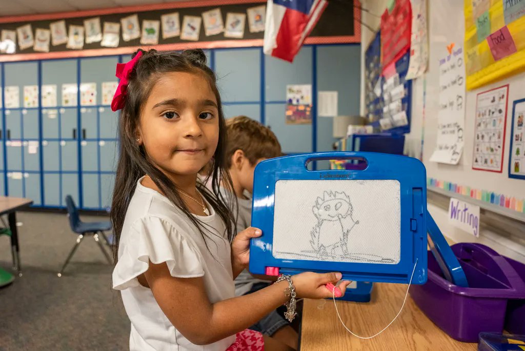 KleinISD's tweet image. Our littlest learners are brushing up on their literary skills @BrillKISD in Mrs. Howell&apos;s Class! Through personalized stations students are reading, writing, and working on letter recognition! #Promise2Purpose