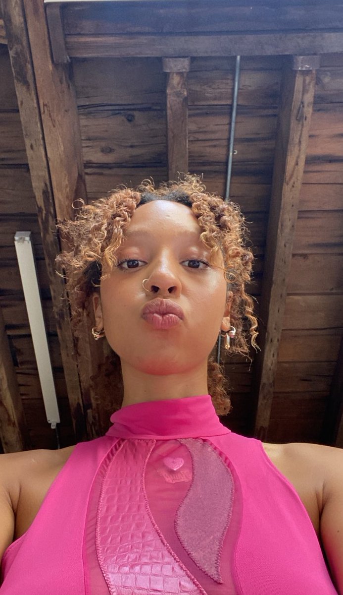 breandy's tweet image. pov