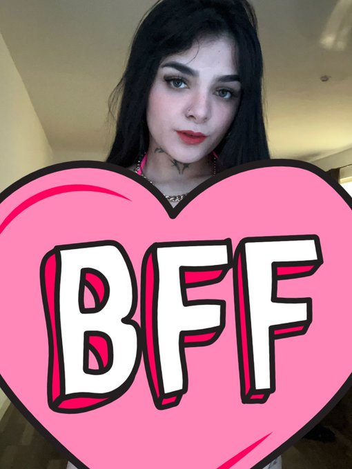 Buenas tardes 😳  🤫 https://t.co/9Wa5njIU1v 🫣 https://t.co/CAbIppTjvh