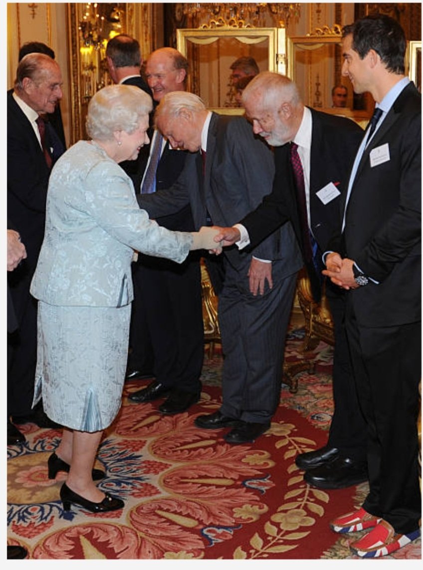 Rest In Peace Her Majesty Queen Elizabeth II. The greatest leader I ever had the honour &amp; privilege to meet. I'll never forget her warmth &amp; kindness. An inspiration to us all with her lifetime of service &amp; extraordinary life. My deepest thoughts &amp; condolences to the Royal Family.