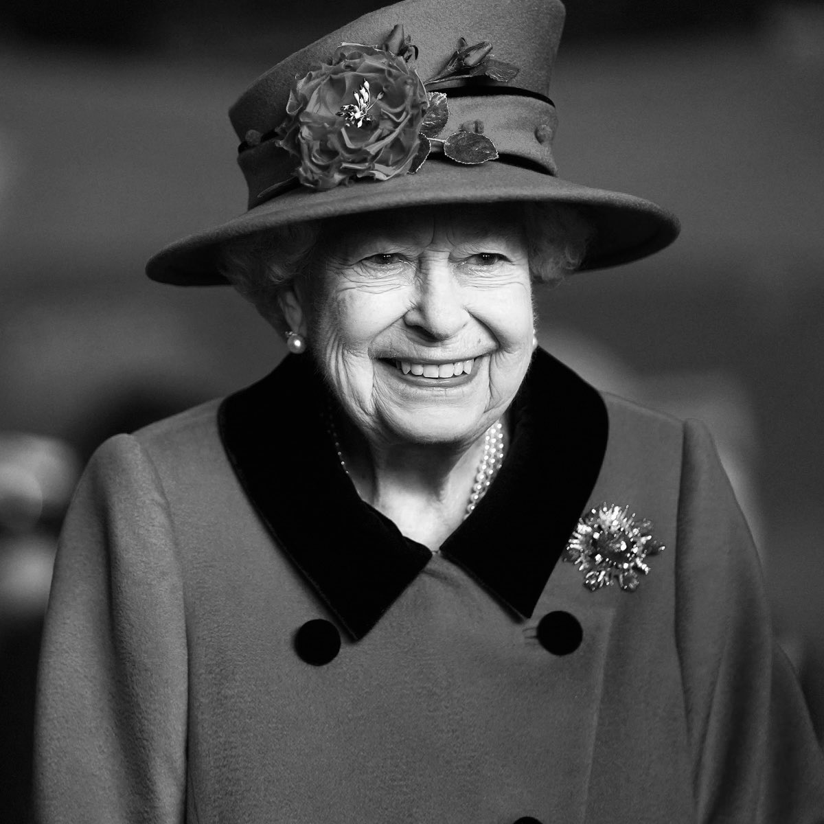 We, at Tetsworth C.C are deeply saddened at the death of Her Majesty Queen Elizabeth II.
The thoughts of everyone at Tetsworth Cricket Club are with the whole Royal Family.
