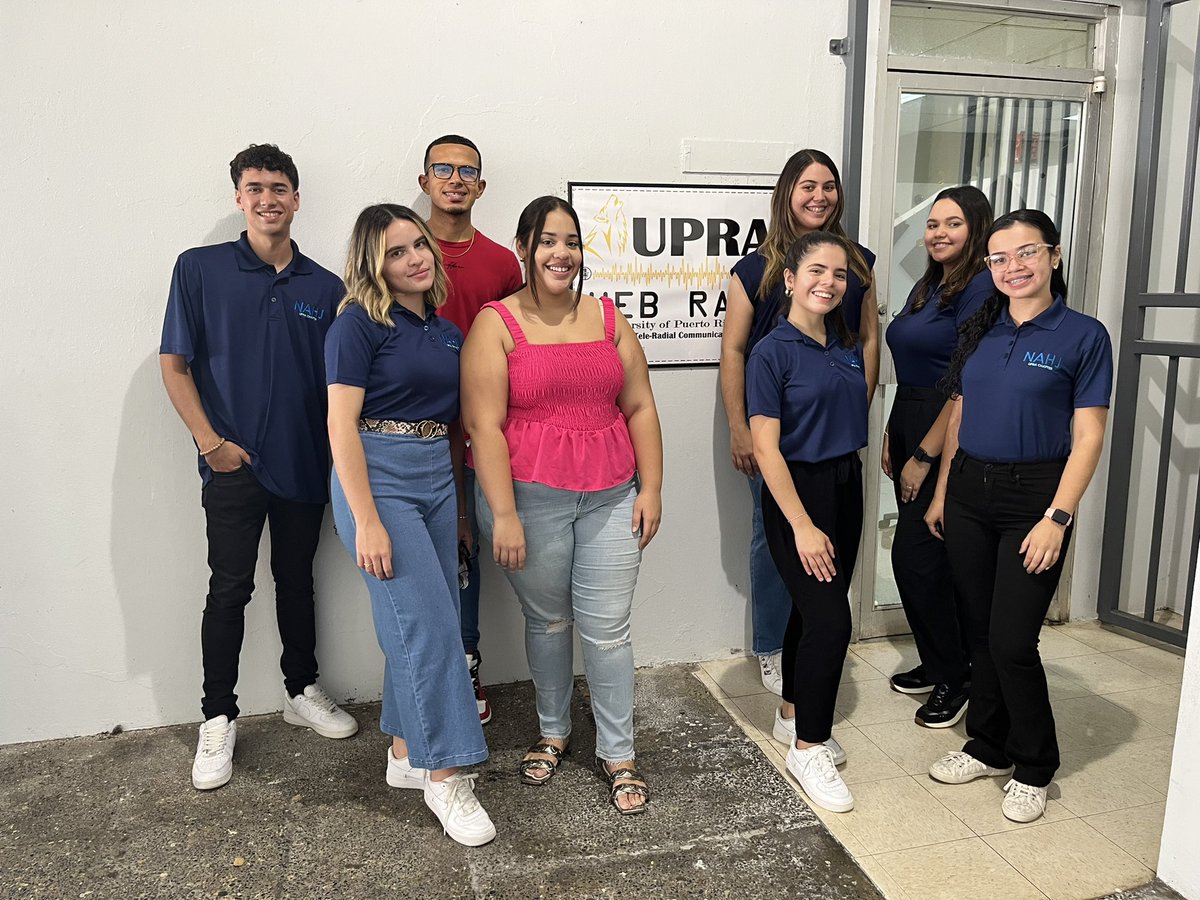 NotasDelSaco's tweet photo. Algunos de los miembros de nuestro equipo durante la primera transmisión del semestre Agosto 2022.🎙✨
Recuerden sintonizarnos todos los jueves a las 10:00 am por UPRA Web Radio.
#UPRA #nahjupra #MoreLatinosInNews #UPRAWEBRADIO #COMUUPRA https://t.co/2MxpkJwnlb