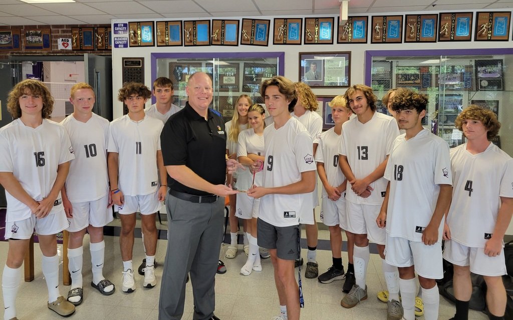 OakHS76's tweet photo. Congratulation to Grant Powell for Being Named WCIA 3 Player of the Week!!!! He is the 1st Player of the Week Selection of the Year!!! Coverage Will Be Tonight @ 6pm on WCIA!!! Go Grant &amp; OSF!!!! https://t.co/o6Xt85kMOM