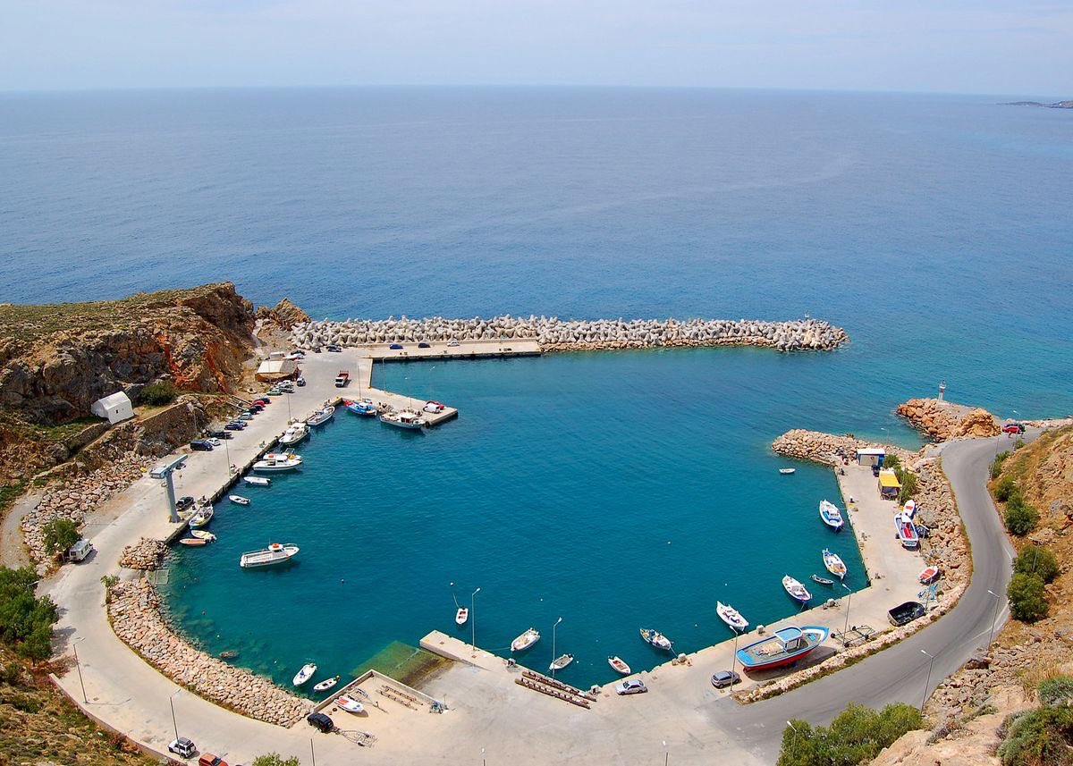 Критское море