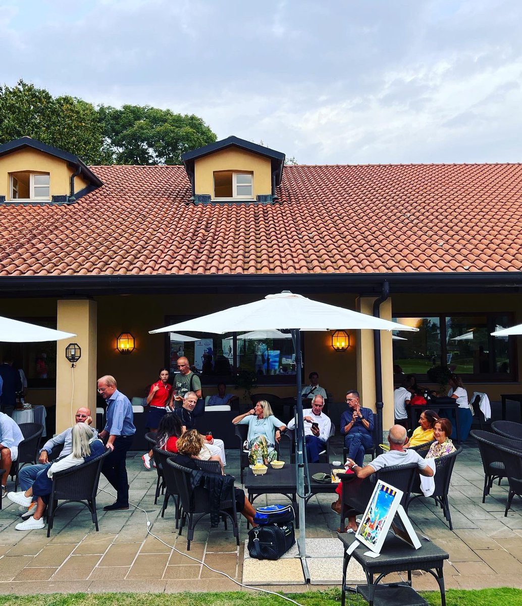 Alcuni momenti della mostra di Artàporter presso I Roveri de La Mandria ⛳️ <a href="/FederGolf/">Fed.Italiana Golf</a> <a href="/GolfChannel/">Golf Channel</a>