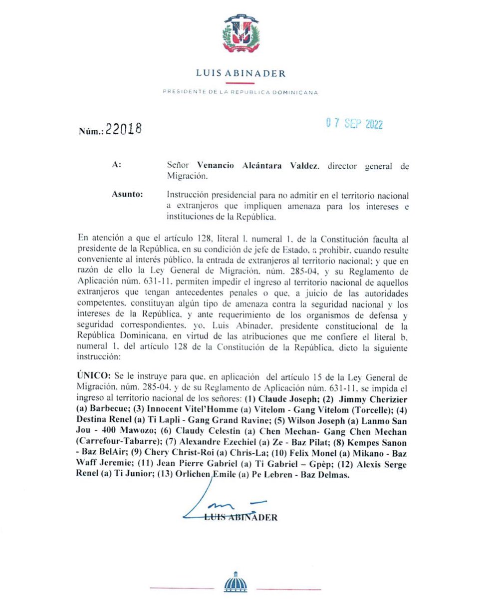SanzLovaton's tweet photo. Ejercicio responsable de nuestro Presidente @luisabinader. Prohibir entrada de bandas delincuenciales a nuestro territorio. https://t.co/8EpjN6NGCF