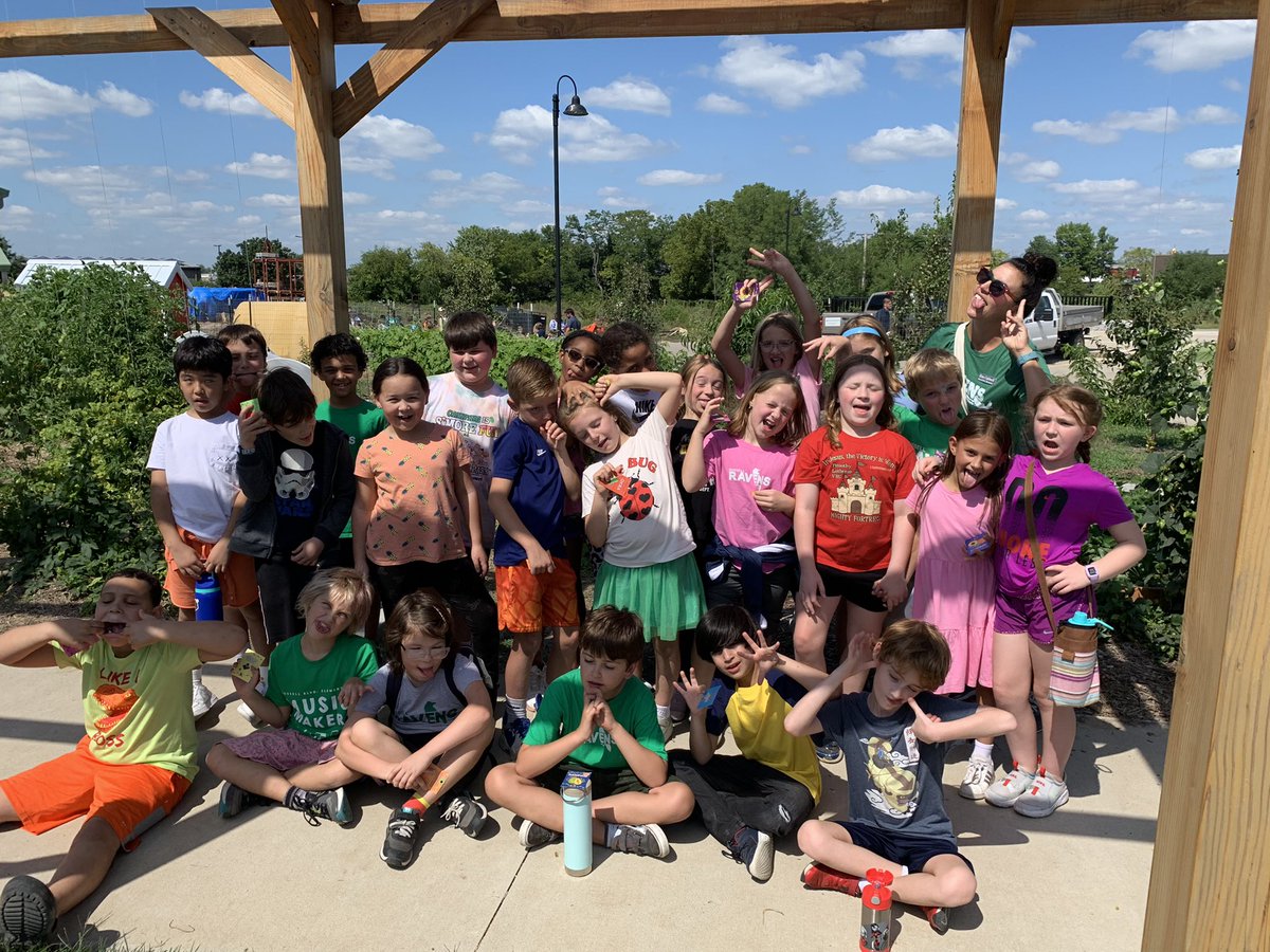 Thank you to all who made this trip possible! We loved this field trip!! <a href="/ColumbiaUrbanAg/">CCUA</a> <a href="/RUSBLVD/">Russell Boulevard</a> <a href="/CPS_SSDept/">CPS Social Studies</a> #RussellSmiles #CPSBest #ScholarsFirst