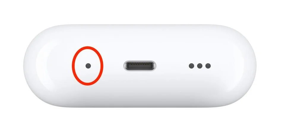 kultur ballon stak What is the hole on the left side of the lightning port on AirPods Pro 2  charging case? | MacRumors Forums