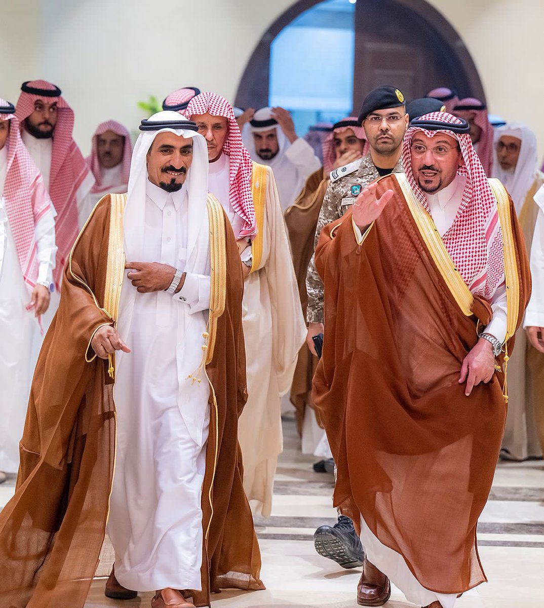 ZSH1616's tweet photo. تشرفنا مساء البارحة بزيارة صاحب السمو الملكي الامير الدكتور فيصل بن مشعل بن سعود بن عبدالعزيز  - امير منطقة #القصيم - لمنزل عائلة الهباس بمحافظة رياض الخبراء وتناول طعام العشاء وذلك بحضور أبناء العائلة وجمع من الحضور الكرام

بارك الله جهود سمو الأمير ووفقه الله لخدمة وطنه ودينه https://t.co/aNCr1iwg87