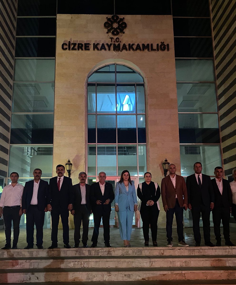 📍Şırnak

MYK Üyemiz Beşir Tatar abim, Mersin Milletvekilimiz Olcay Kılavuz, MDK Üyemiz Özmen Alp Giray Erdemir, Şırnak İl Başkanımız Halil Tatar, Cizre İlçe Başkanımız Adil Page kardeşlerim ve İl, İlçe Yönetimimizle Cizre Kaymakamı Nazlı Demir hanımı makamında ziyaret ettik.