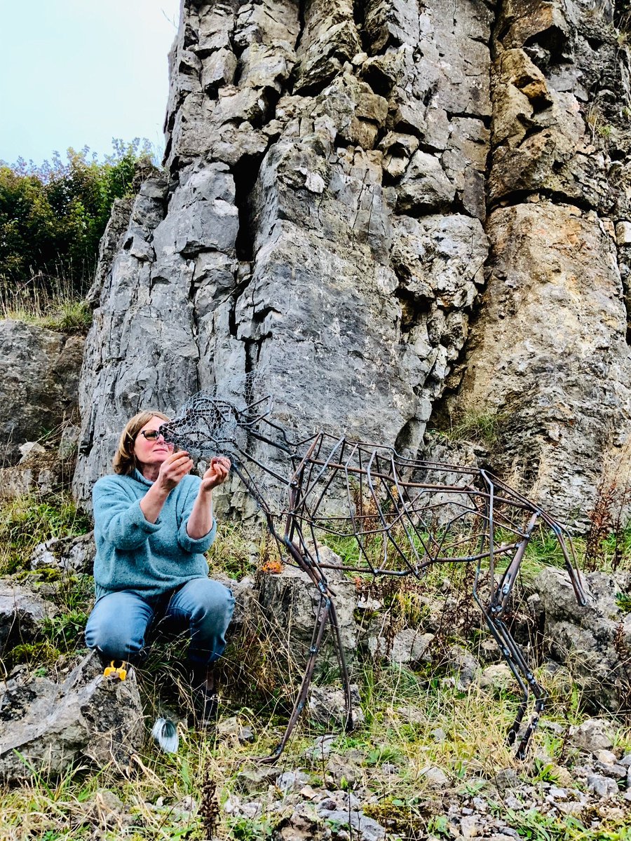 KateBellis7's tweet photo. The amazing sculptor Sally Matthews will be creating the #EarthBoundproject Wolf live this @wirksworth_fest weekend @natstonecentre 12-4pm. Come and meet Sally and see the EarthBound show on the last few days of the Exhibition in #Derbyshire ! https://t.co/xhsBQw8HGL