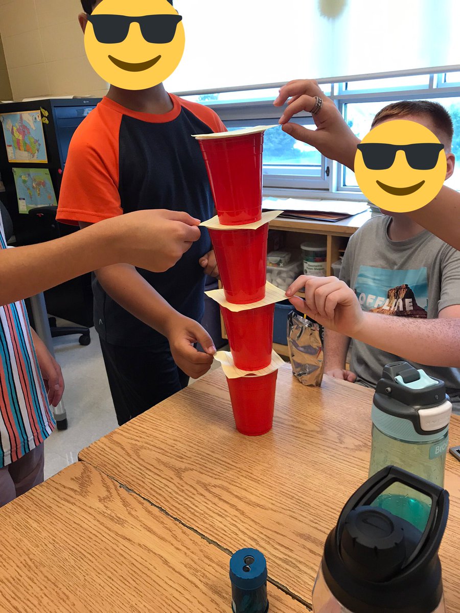 MsTsClass210's tweet photo. Team work makes the dream work! Just a peak at my 6s. #icebreakers #teamgames #startseptemberright https://t.co/mBWJ6vszhr