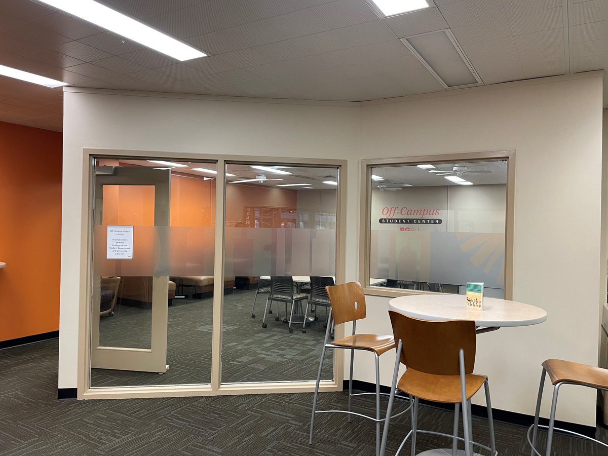 Stop by our Off-Campus Student Lounge! This collaboration with <a href="/BGSU_USG/">BGSU - Undergraduate Student Government</a> is a great place to relax and get some work done. You can find this student lounge on the first floor of Jerome Library within the Market space. #BGSULibraries