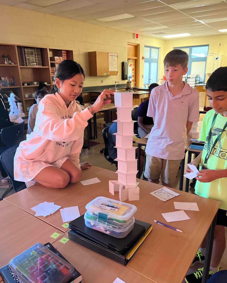Mrs_Pulsifer's tweet photo. We had a fantastic day today in Rm 508. Students worked together to make a notecard tower. Congrats to 5th hour with the tallest tower at 84.5 cm 🙌🏼🎉 #novipower https://t.co/pgdihuWIT5