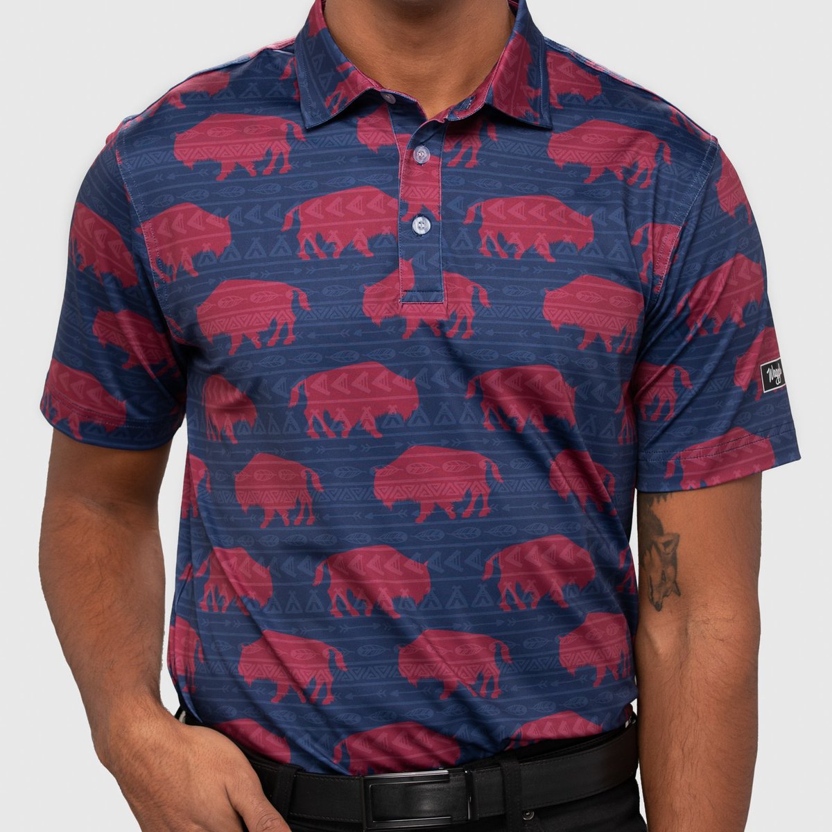 getyourwaggleon's tweet image. This combo would look great falling through a table, don't you think? 

Happy @BuffaloBills game day, #BillsMafia ! Like and retweet for your chance to win a Raging Bison Hat + Roam Free Polo! 

getyourwaggleon.com
