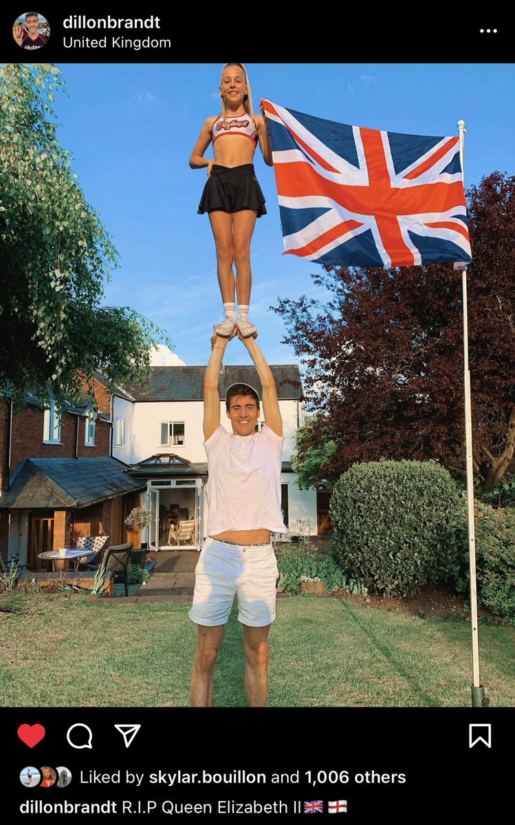 💰 (@californiacoed) on Twitter photo 