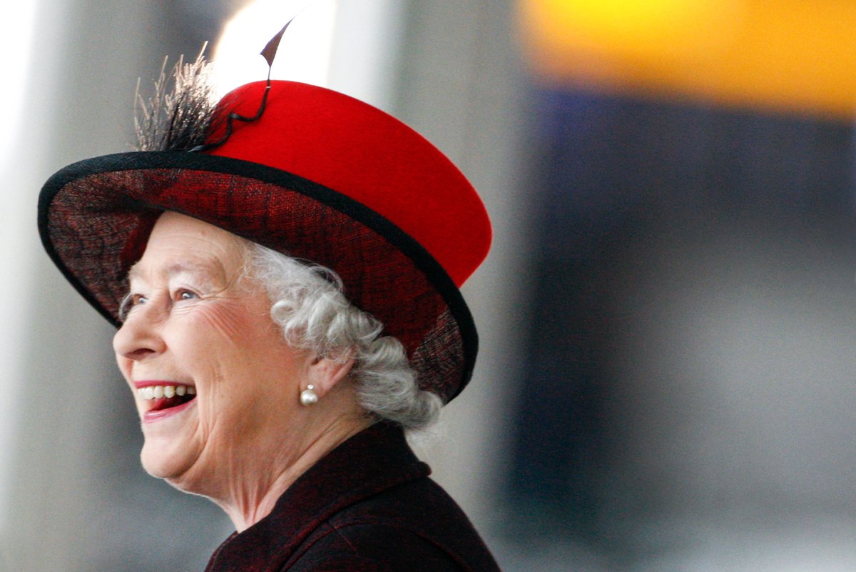KuitsSolicitors's tweet photo. The partners and staff of Kuits mourn the sad  loss of Her Majesty The Queen. 

Our thoughts and sincere condolences are with the Royal Family at this time of national mourning.

May your eternal soul rest in peace, Your Majesty. https://t.co/dzC06NospZ