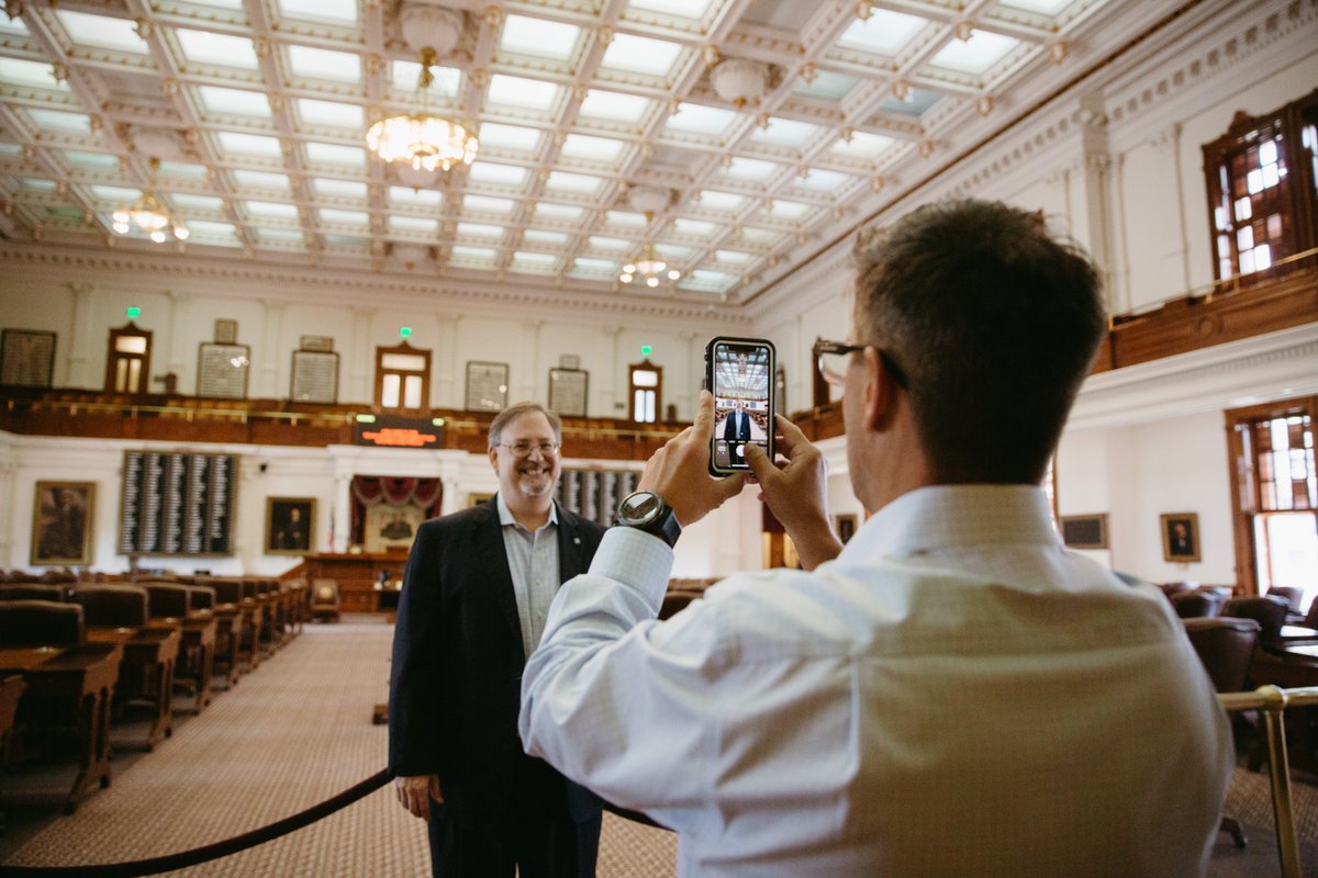 txhospitalsCEO's tweet photo. I am very proud of everything this cohort of @texashospitals Leadership Fellows have achieved so far in this program. It’s crucial that health care leaders are equipped with knowledge of health care policy so they can impact it in the future. #txlege https://t.co/6JZZjRcWpr
