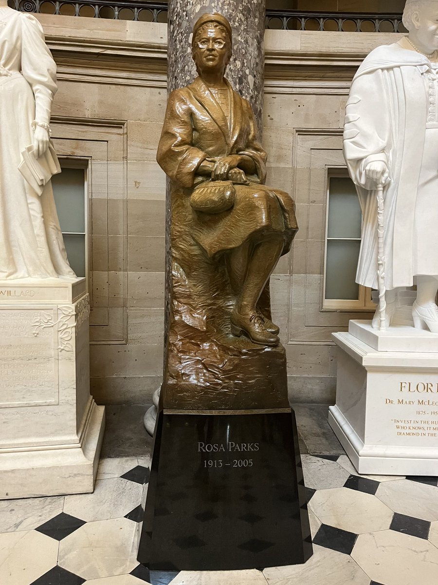 JenHasIssuesPod's tweet photo. One of the cool things I learned is sometimes Congress commissions statues to be made, but states get to send over 2 statues of people that embody their state. I found 1 of Texas’s statues. 
Arkansas is replacing both their statues- 1 of which will be of Johnny Cash. https://t.co/5iEfp4LWo0