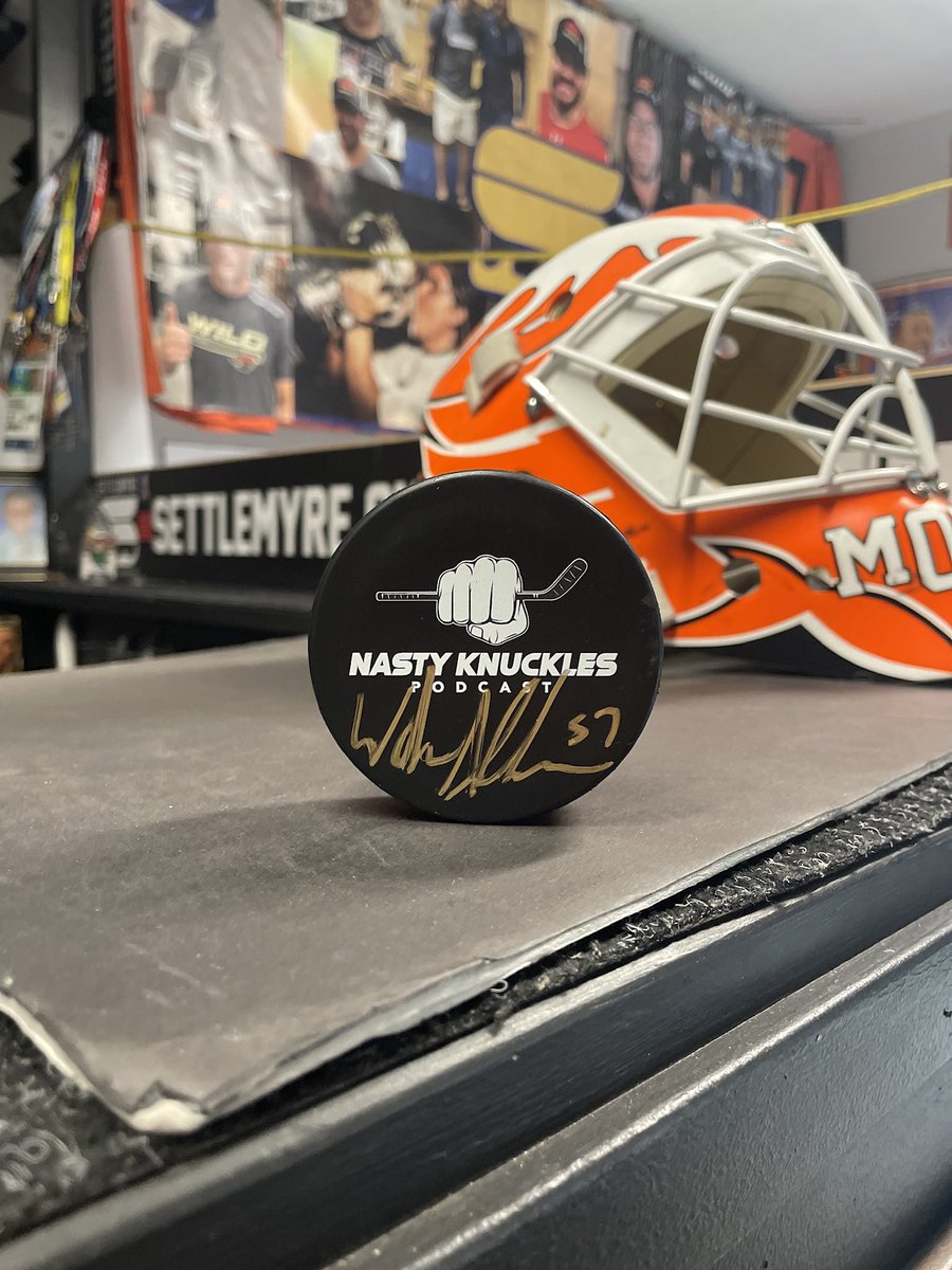 NastyKnuckles's tweet photo. 🚨#GIVEAWAY🚨
RETWEET this and FOLLOW us for a chance to win this signed Wade Allison puck! Winner will be chosen 9/14. Good luck and make sure you check out this weeks podcast with @wadeallison11

WATCH: https://t.co/fDvHFIzoiq

LISTEN: https://t.co/RcqAm7v0F7 https://t.co/y8yJhpb37H