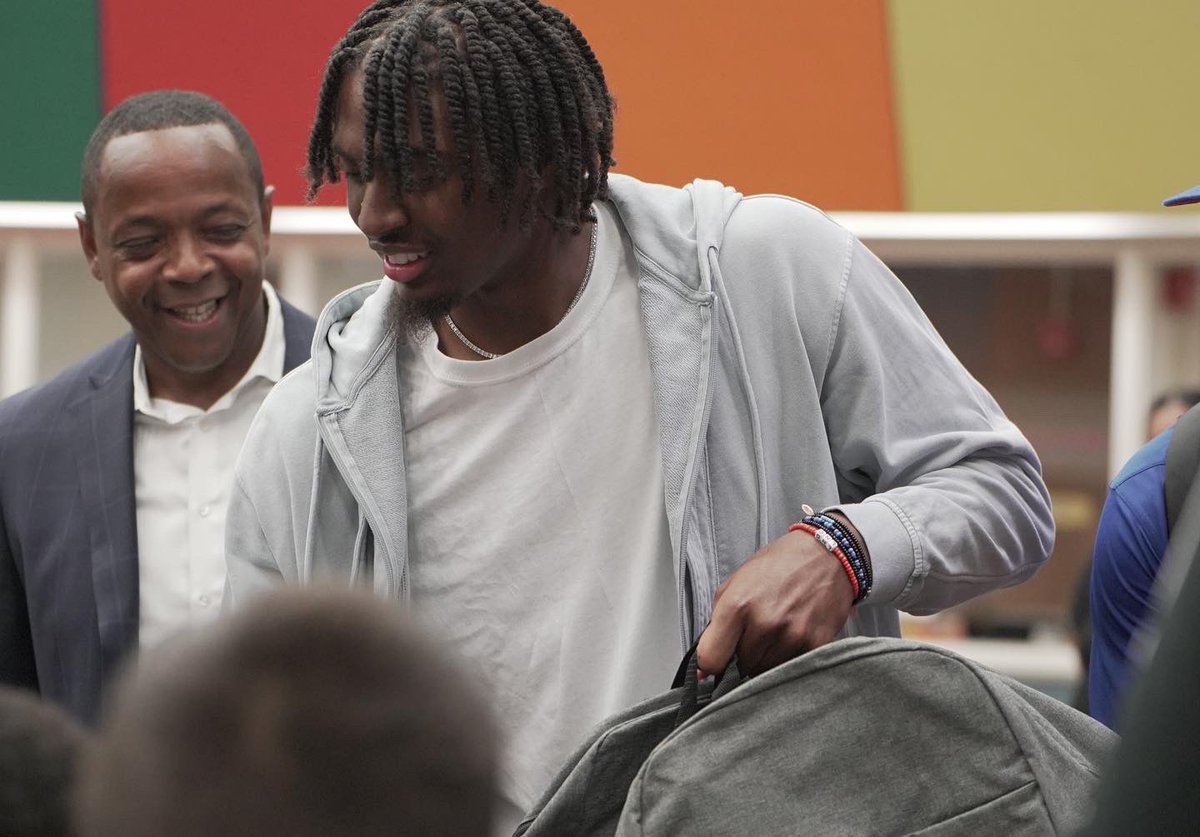 SIXERS STRONG (@sixersstrong) on Twitter photo Tipping off a new school year in Camden with <a href="/TyreseMaxey/">Tyrese Maxey</a> ‼️
During the Back to School Tip Off Tour, the <a href="/sixers/">Philadelphia 76ers</a> gave every student at Forest Hill Elementary School a new backpack and school supplies during a pep rally. 🎒📚 Tipping off a new school year in Camden with <a href="/TyreseMaxey/">Tyrese Maxey</a> ‼️
During the Back to School Tip Off Tour, the <a href="/sixers/">Philadelphia 76ers</a> gave every student at Forest Hill Elementary School a new backpack and school supplies during a pep rally. 🎒📚