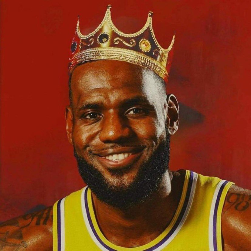 LakeShowYo's tweet photo. all this talk about the Queen but I’m more concerned about the King 👑 

how is your day @KingJames https://t.co/6M9uTxIg6P