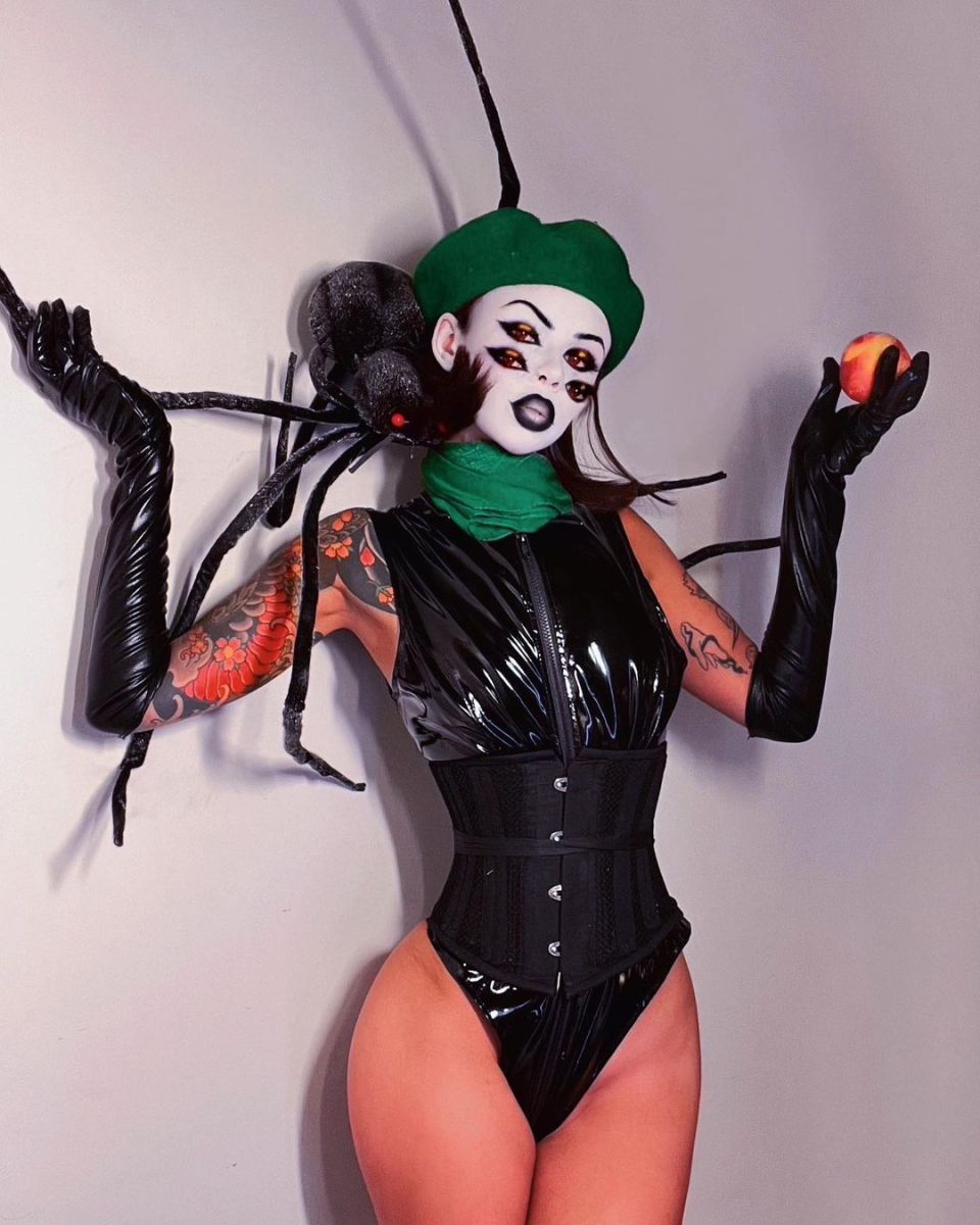 miccostumes's tweet photo. Miss Spider

credit: https://t.co/YXHTlON9Zx 

#cartoon #cosplay #horror #missspider #halloween https://t.co/BYJ7xQs4xH