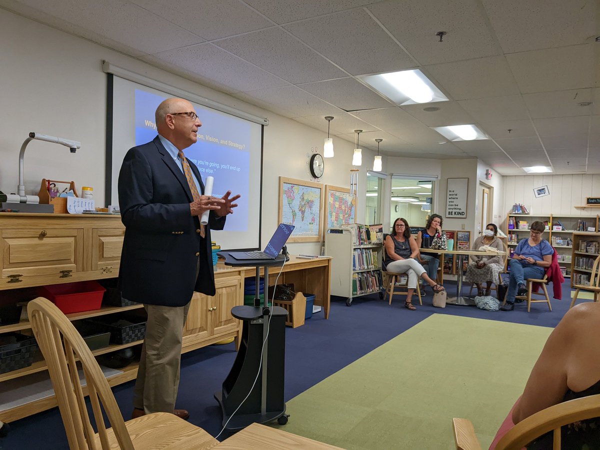 lauren_amrhein's tweet photo. Our educational assistants met with Paul Argenti of the Tuck School of Business to develop mission statements that reflect why we exist and what sets us apart. We're gathering ideas, statements, and themes from our various stakeholder groups. #oneray https://t.co/i26aIOJdi2