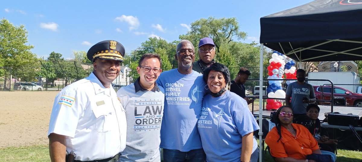 Kira Humphrey (@kkcrecruiterkh) on Twitter photo Well KKC has officially wrapped up the summer and in preparation for returning back in the schools and travel season. Please see our amazing events we attended over the summer. National Night Out with 007th District at Hermitage Park.Great to meet <a href="/GlennMarshallJr/">Glenn Marshall</a> @KKCEnrollment Well KKC has officially wrapped up the summer and in preparation for returning back in the schools and travel season. Please see our amazing events we attended over the summer. National Night Out with 007th District at Hermitage Park.Great to meet <a href="/GlennMarshallJr/">Glenn Marshall</a> @KKCEnrollment