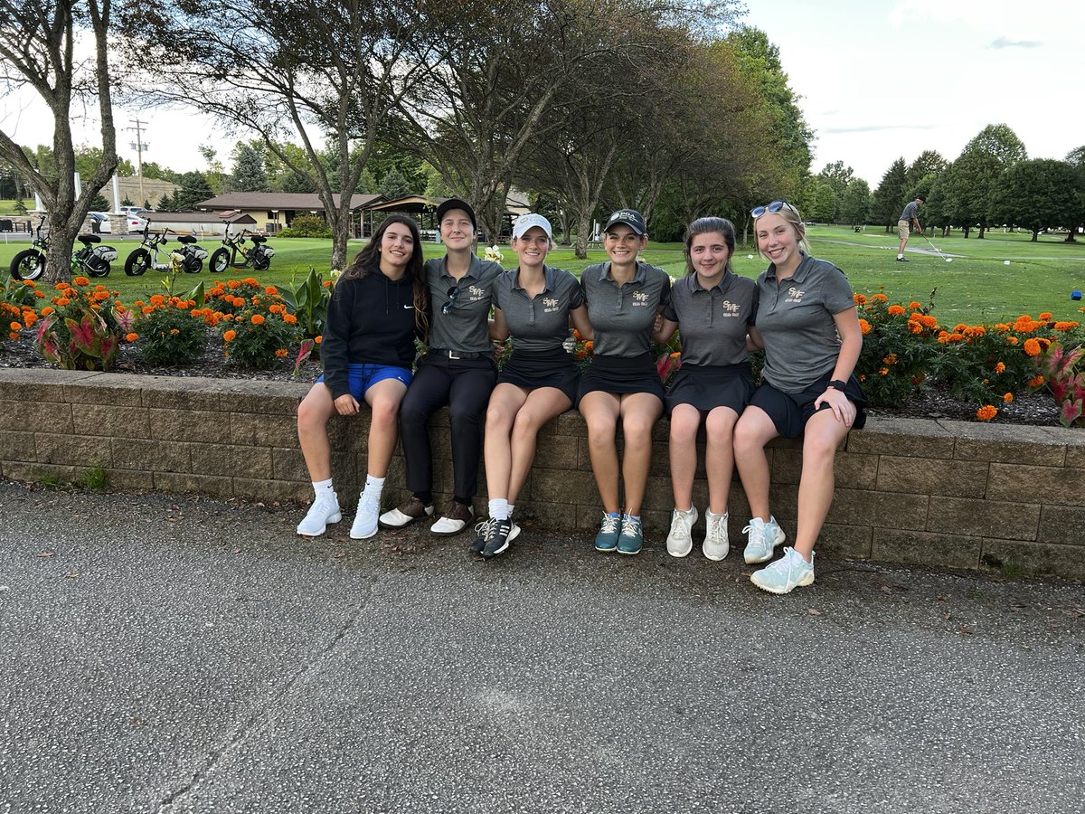Stow Girls Golf tweet media