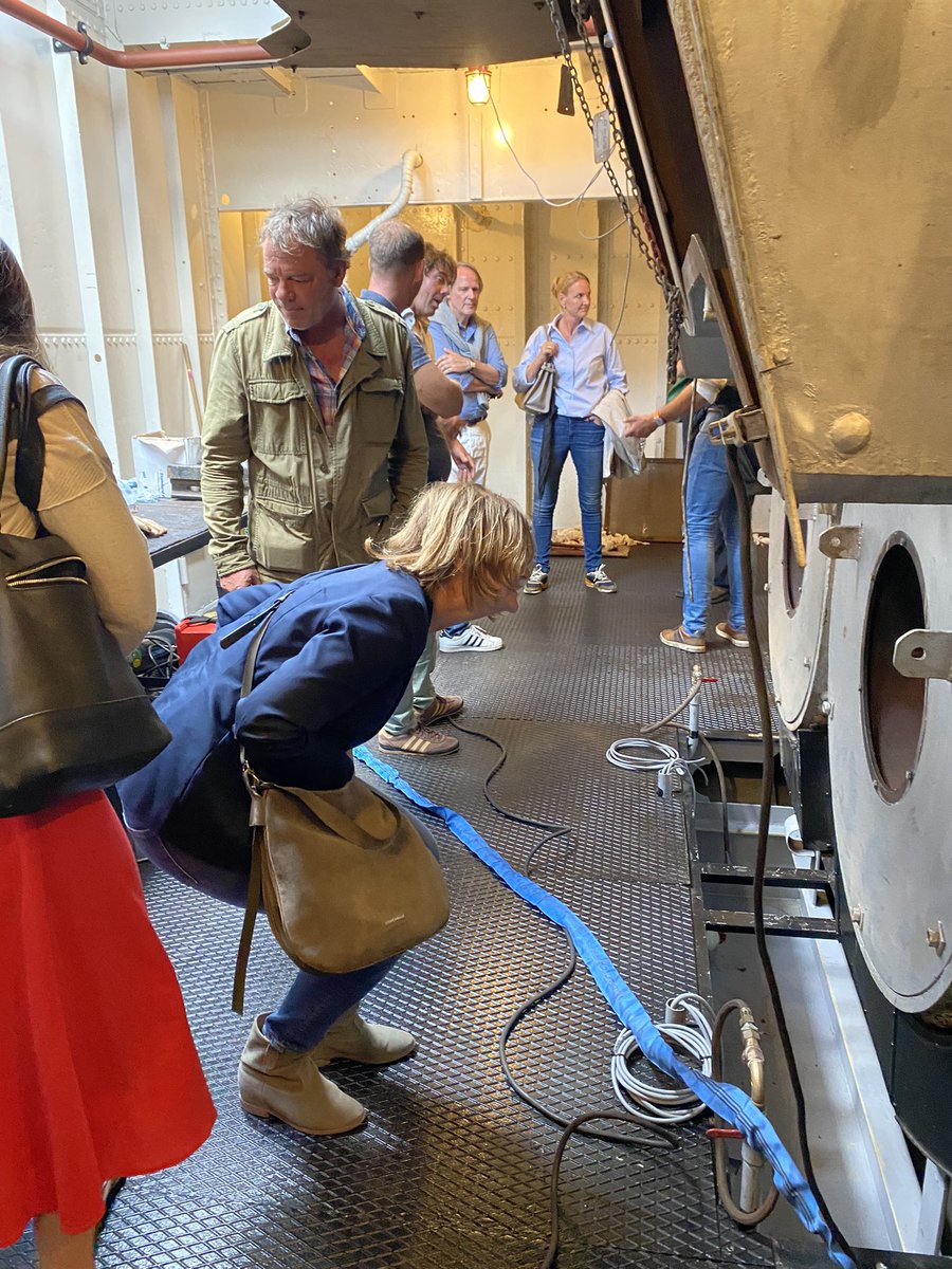 Kschiermeier's tweet photo. Op stap met medecommissieleden monumentenzorg & erfgoed #PBCF @Cultuurfonds met bezoek aan imposante Stadsgraanzuiger No 19 @maritiemmuseum #Rotterdam https://t.co/O9hOiZtMwJ