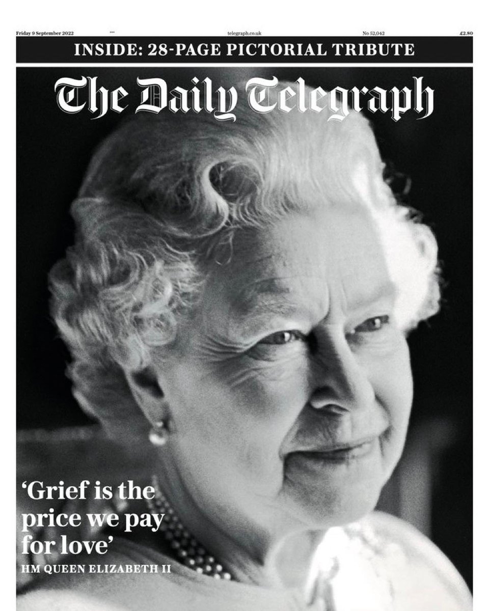 AlertaNews24's tweet photo. 🇬🇧 | ISABEL II (1926-2022): Diario The Daily Telegraph. https://t.co/izeH7UwWvj