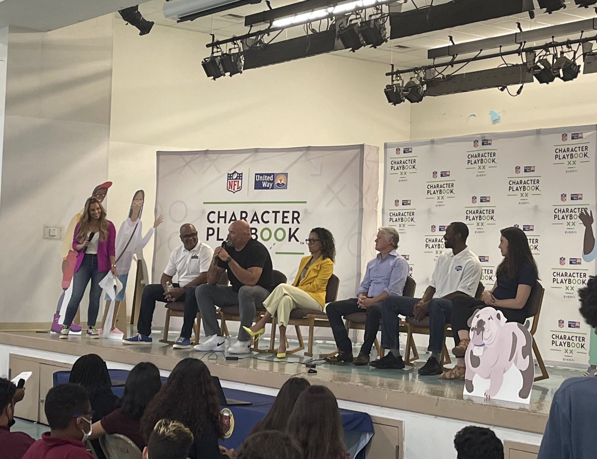 NFL Foundation tweet media