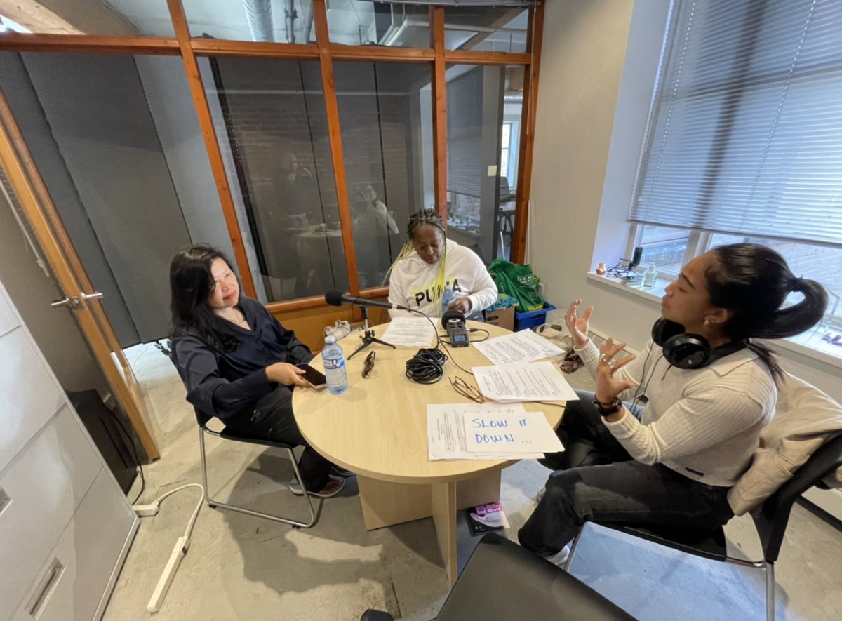 employtoempower's tweet photo. Peeking in on Charissa (our advocacy lead), @deirdrepinnockdesign, and Grace Quan from @vote4team recording a podcast. Our entrepreneurs are interviewing candidates from each party about their plans for the Downtown Eastside. https://t.co/mnfGnDzrHe