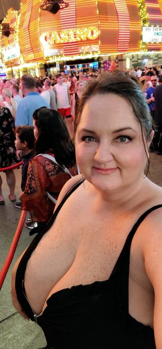Already want to go back to Vegas! So fun! https://t.co/qTADbjejJq<a href="/tag/houston"class="tags"><span>#houston</span></a><a href="/tag/sundayfunday"class="tags"><span>#sundayfunday</span></a>
