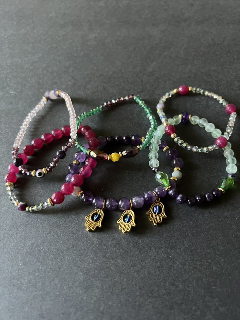 CaboCee_'s tweet photo. wonderstyle.s is back | get your amulets 🪬 &amp; tell a friend to tell a friend . healing a step at a time baby ✨ https://t.co/8CVUNHBV0C