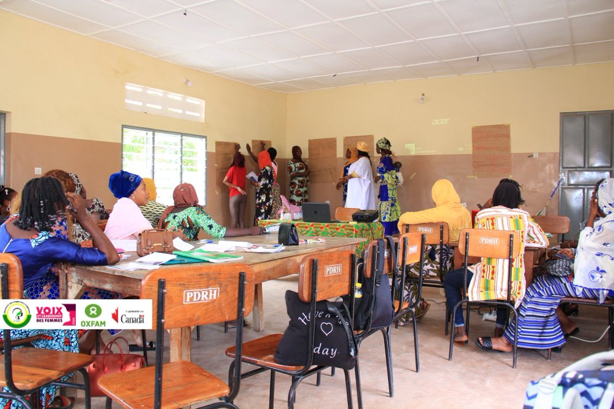 FjadAmazones's tweet photo. #Thread
🪶🪶Jour 3 de formation Femme Impacte dans l'Alibori 🪶🪶
1️⃣Ce jour 08 Septembre à Kandi, nous avons poursuivi le renforcement de capacités des femmes sur 04 thématiques conduites par la team FJAD.
- Conception, étude &amp; gestion des projets communautaires par @AloakinnouB https://t.co/UYlwJVkg5v