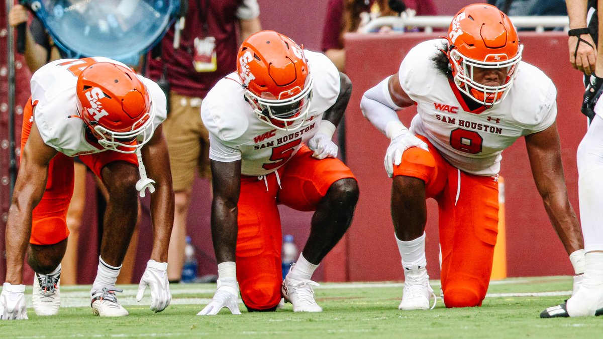BearkatsFB's tweet photo. Bearkats to host NAU in home opener #EatEmUpKats 

🔗 https://t.co/0ODgcFk3IU https://t.co/3kZxWiJ2uC