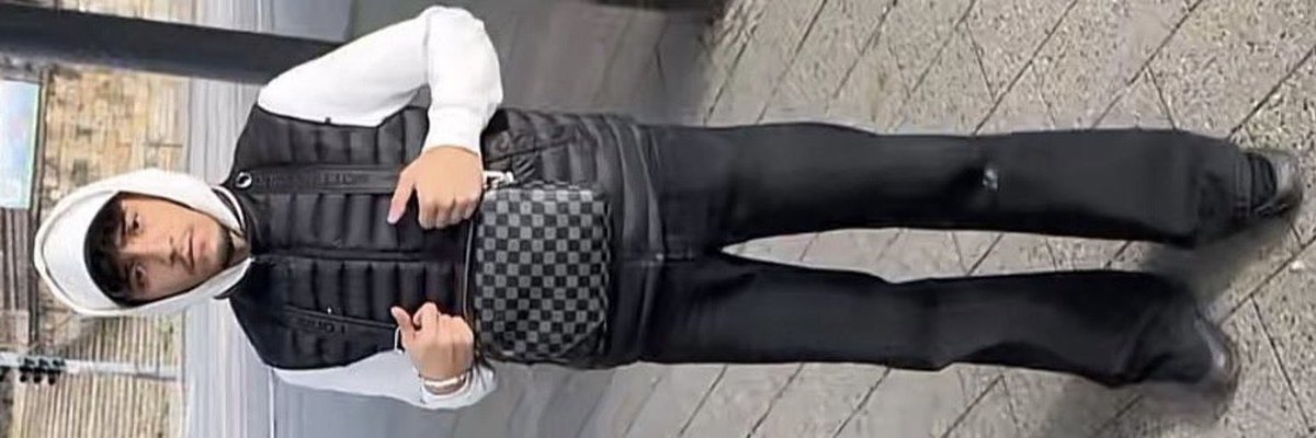 25Unable's tweet photo. @Ahmad_Patron 👁👄👁 https://t.co/GZPdkXihno