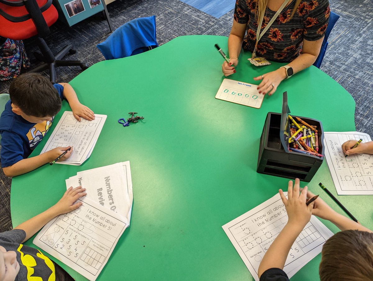 We continued our work with reviewing numbers 1-10 today. <a href="/jagreenMW11/">Mr. Green's 1st Grade Classroom</a>