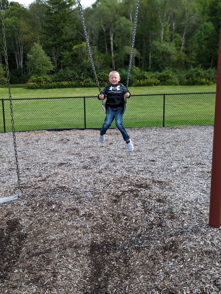 We were so excited to get outside for CATCH today! <a href="/MrsTomion_MW/">Kristin Tomion</a>