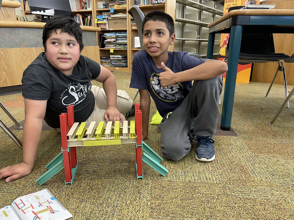 BradleyBobcats's tweet photo. The library is not just for reading. It’s for incorporating what we read into hands-on projects. It’s for sharing our cultures. It’s for building skills. #libraryexperiences #incorporporatingcontent @TASLTN https://t.co/OKsQwrlgZJ