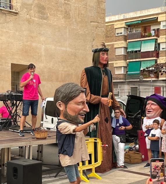 Gran benvinguda al Nano del Joan Alberich! dlvr.it/SY0vwj