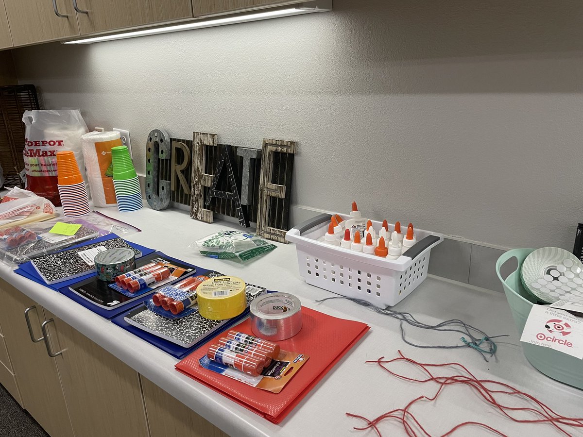 When students inhabit the space…. Let’s get creative and mess <a href="/CarolNorthES/">North Elementary School</a> #1LISD #QUEST