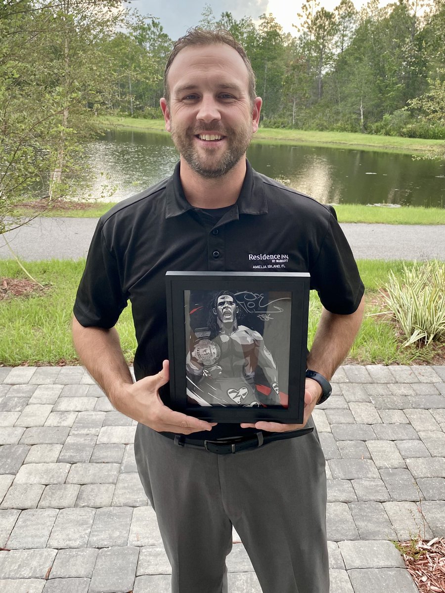 JustinTaylor082's tweet photo. I turned 40 a few days ago. My 12 year old son was so excited about giving me his gift which just arrived today. It instantly brought me back to when I was his age and watching the best @WWE superstar around! #HBK @ShawnMichaels https://t.co/YdUhTrddSh