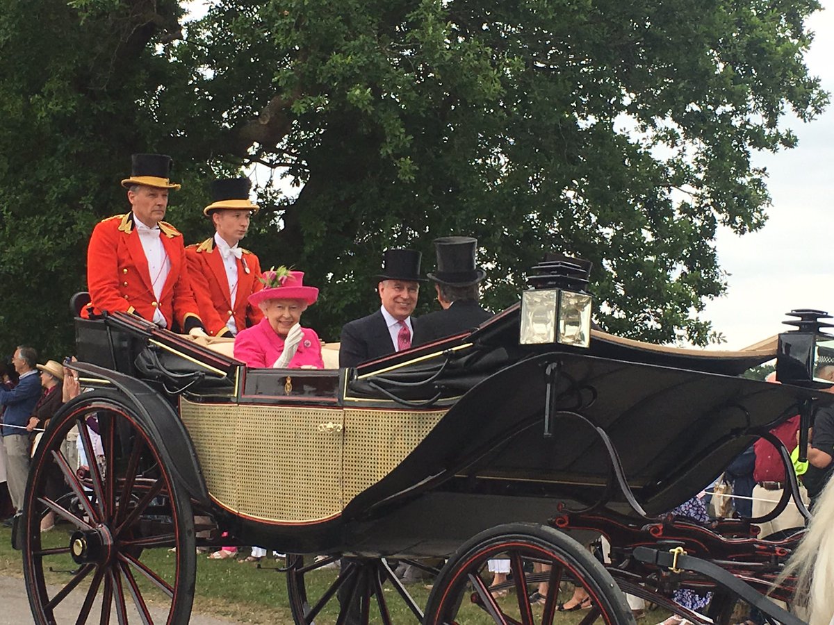 I’ve proudly served this incredible woman for 21 years. What an honour it has been. Thank you for your service Your Majesty. I hope you know what you meant to us all. #GodSaveTheKing