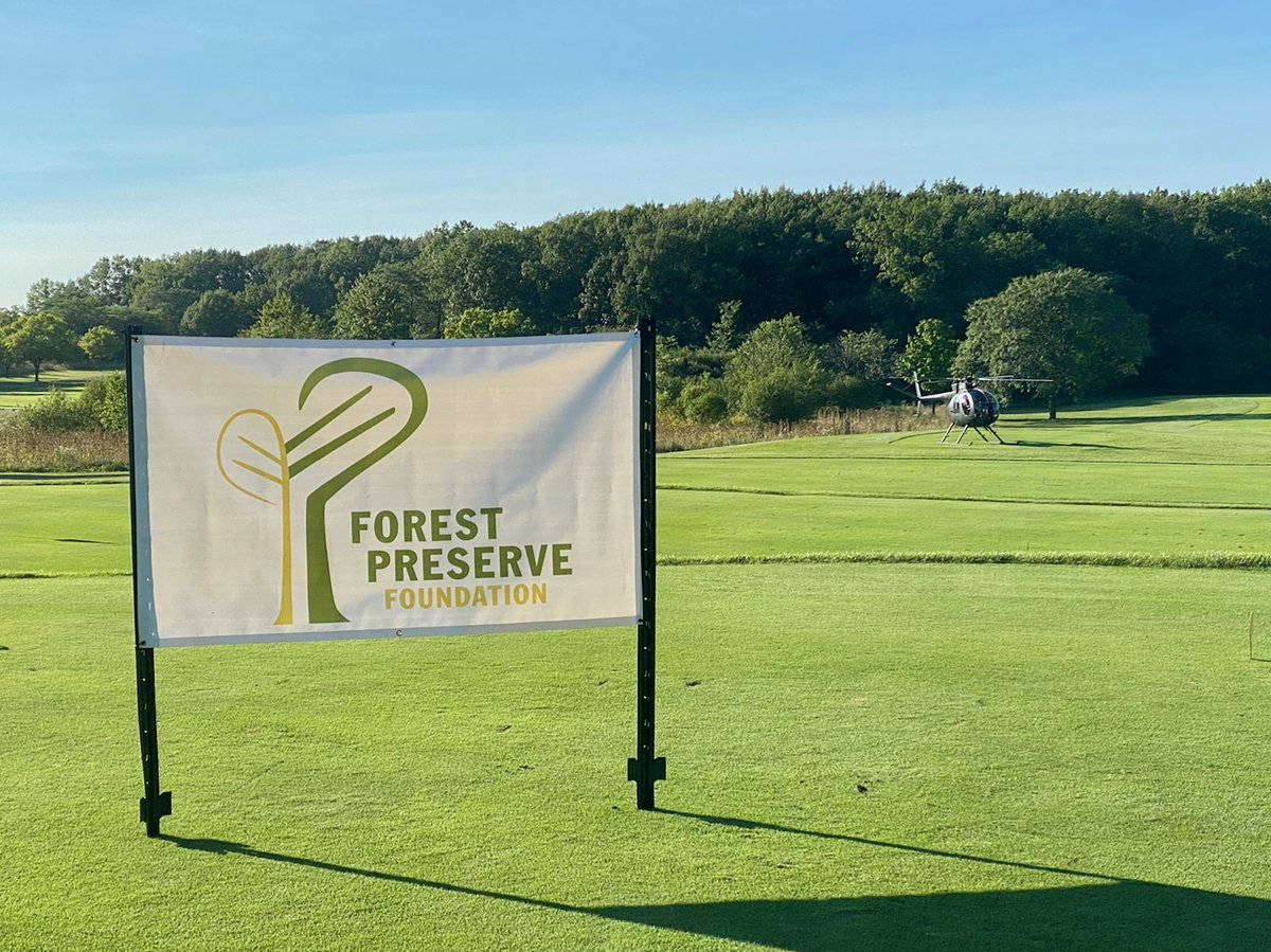 ForestPresFund's tweet photo. Helicopter Ball Drop is about to happen!
What a fun day!

#ConservationCup #natureinvites #philanthropy https://t.co/g6Okn7W5J9
