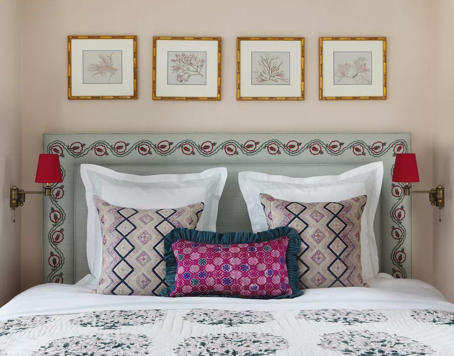 Choosing the right colors for a room can be a challenge. Here are #colorpalettes to help. #homestyle  cpix.me/a/152773203