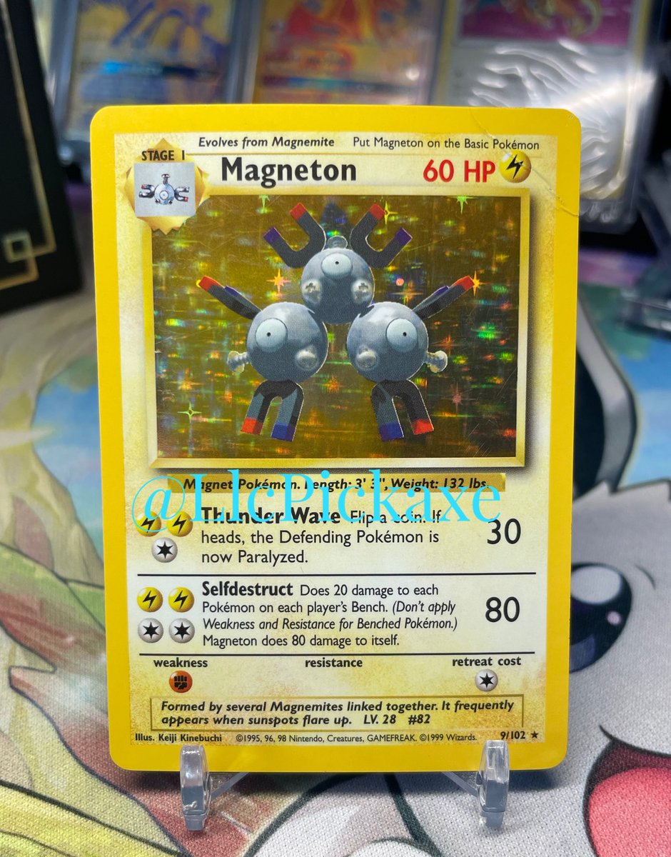 LlcPickaxe's tweet photo. 🚨FREE #Pokemon Card🚨Follow and Retweet to win. Winner picked 9/16/22🥰 #PokemonTCG  #Giveaway #Giveaways https://t.co/0QK7x93Osf